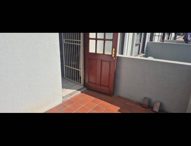 2 BEDROOM TOWNHOUSE FOR SALE IN VERWOERDPARK
